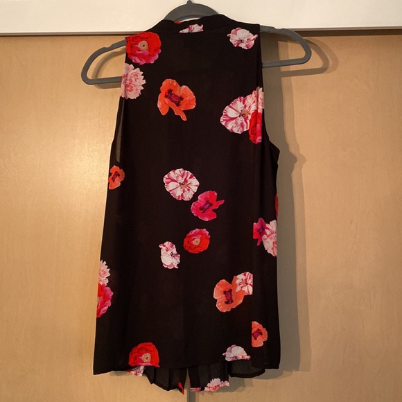 Worthington Sleeveless blouse - Picture 6 of 6